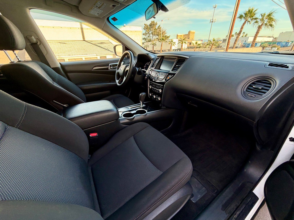 2020 Nissan Pathfinder Image 24