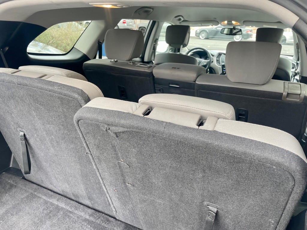 2016 Hyundai Santa Fe Image 26