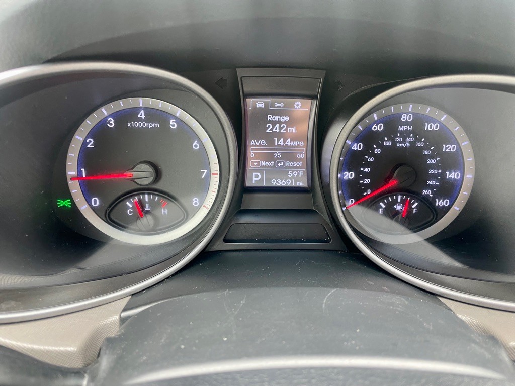 2016 Hyundai Santa Fe Image 43