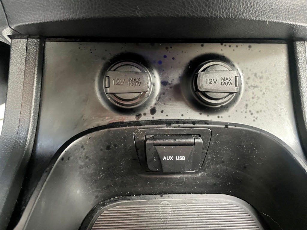 2016 Hyundai Santa Fe Image 48