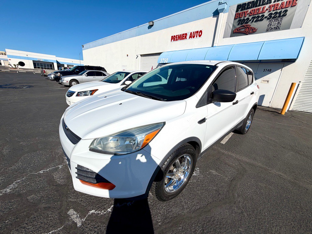 2015 Ford Escape Image 1