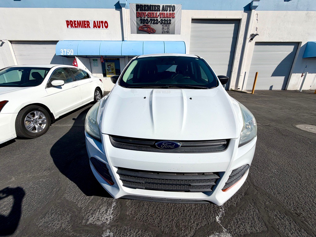 2015 Ford Escape Image 2