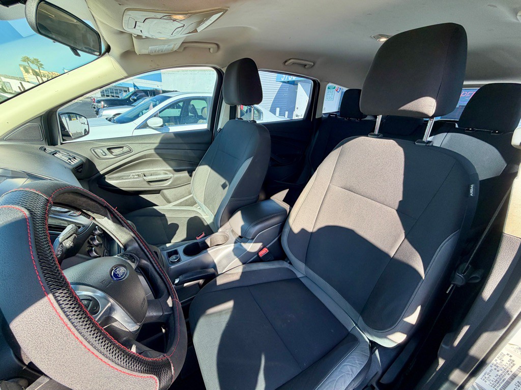 2015 Ford Escape Image 10