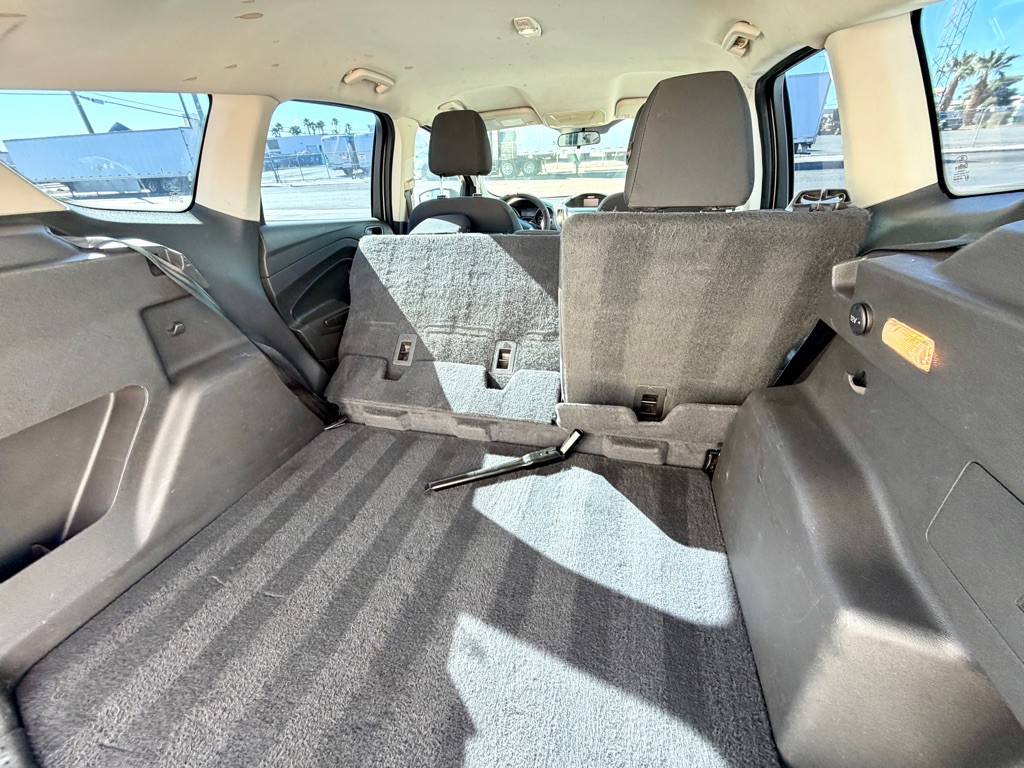 2015 Ford Escape Image 17
