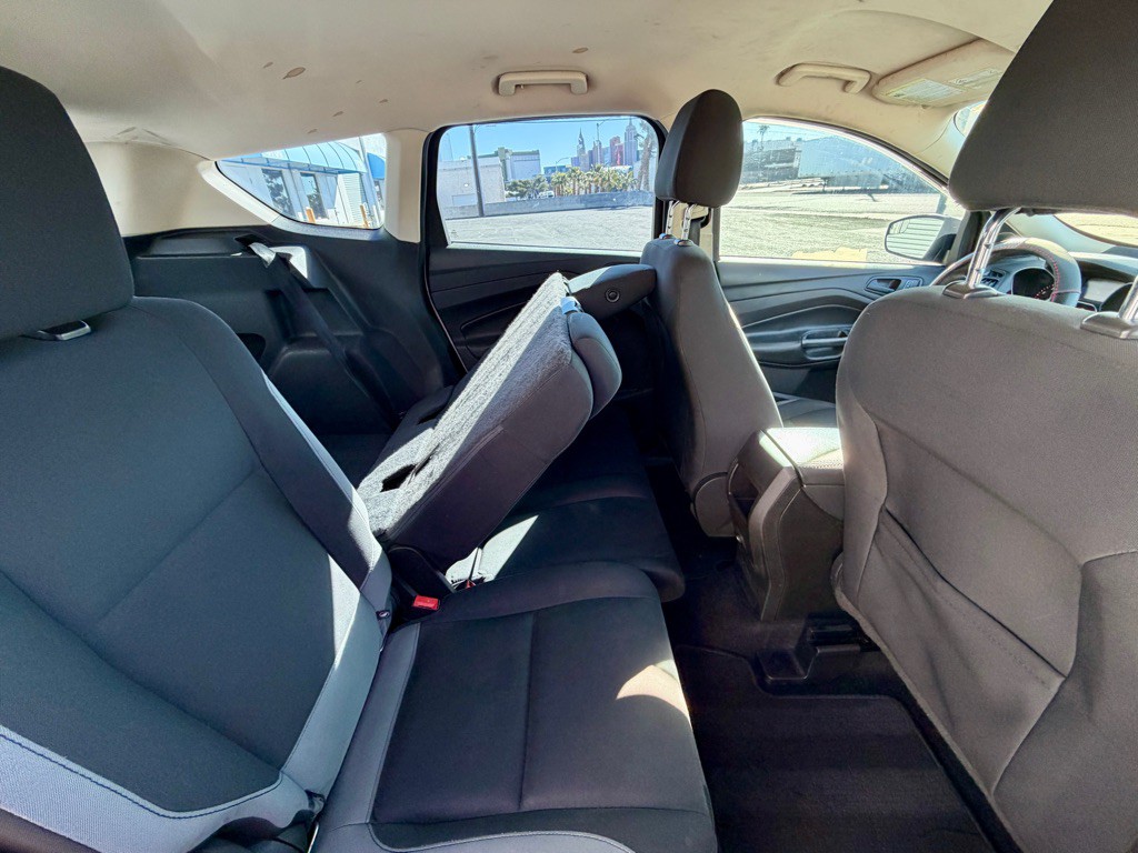 2015 Ford Escape Image 19
