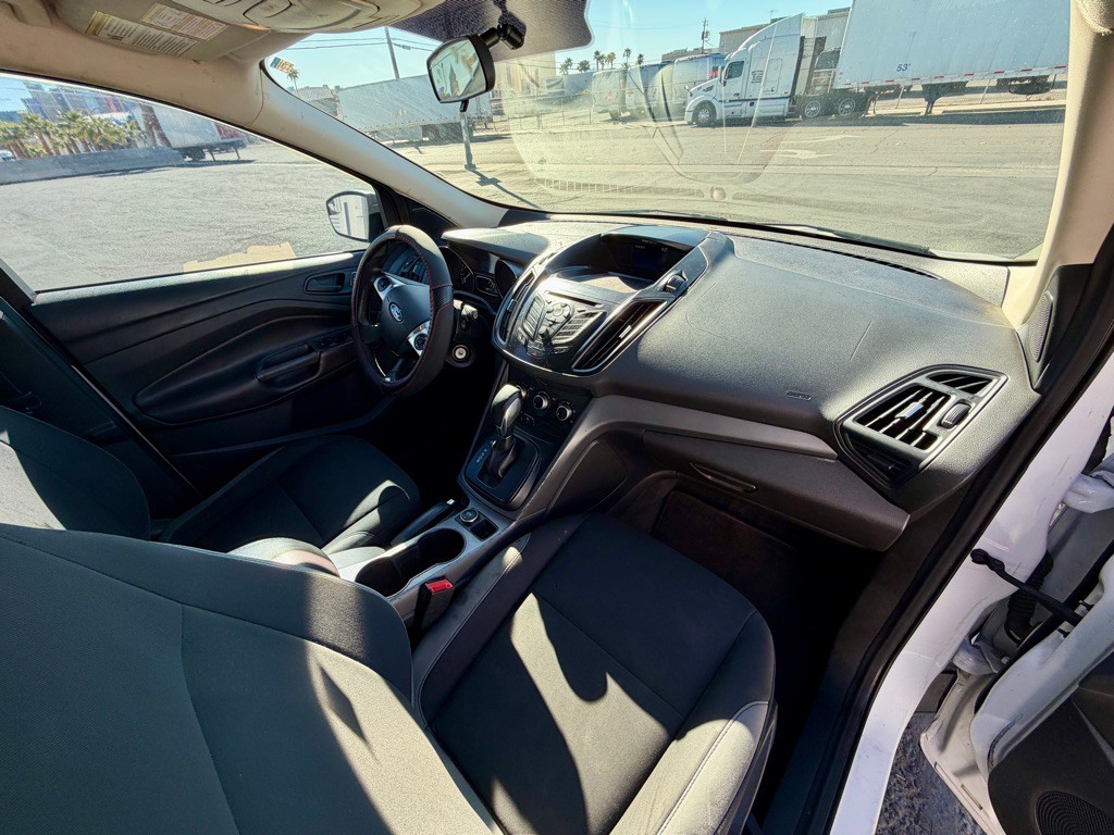 2015 Ford Escape Image 22