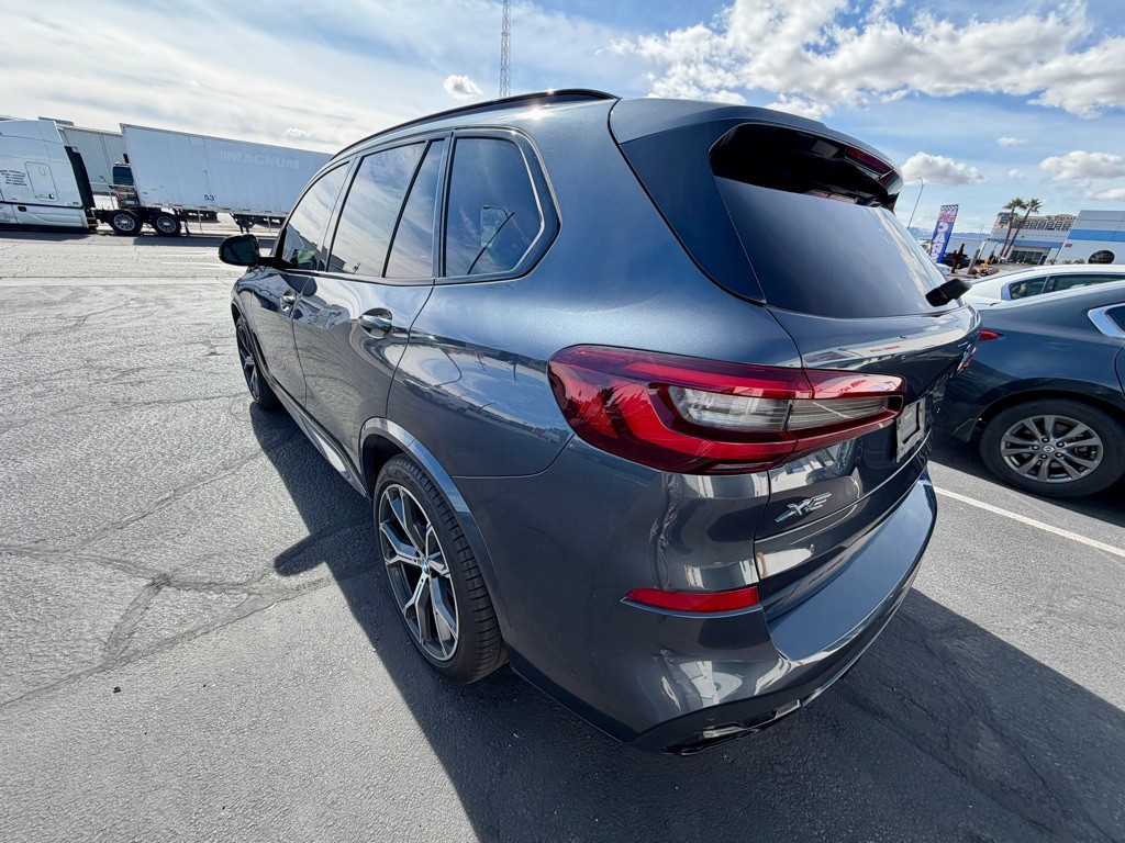 2021 BMW X5 Image 12