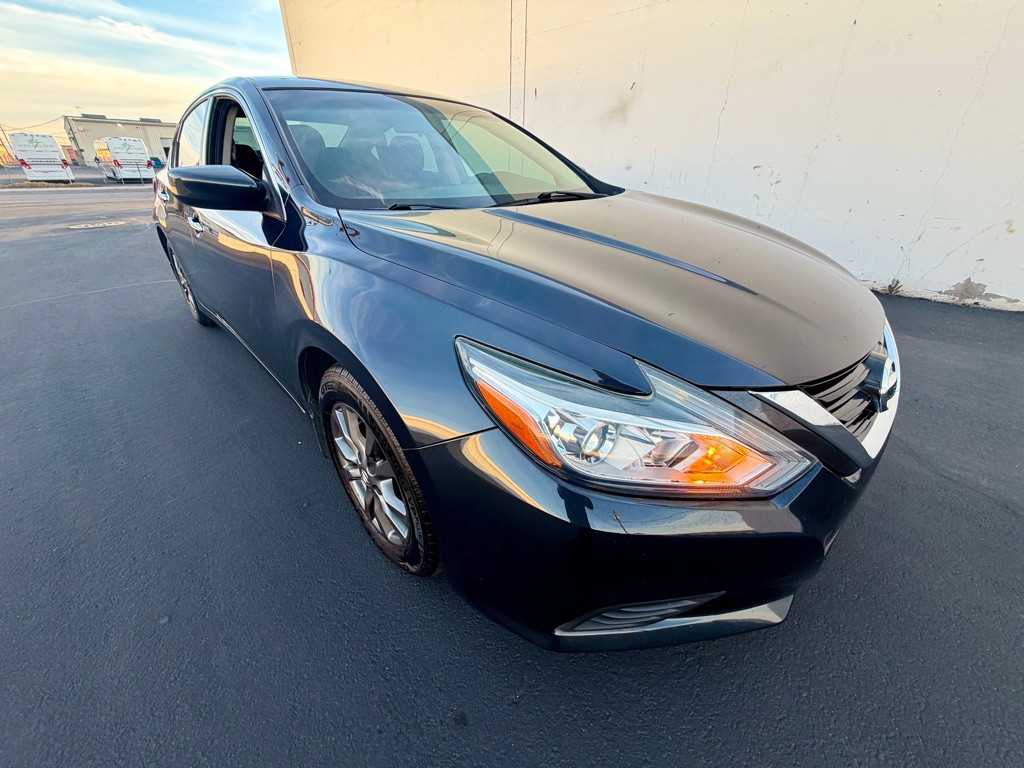 2018 Nissan Altima Image 3