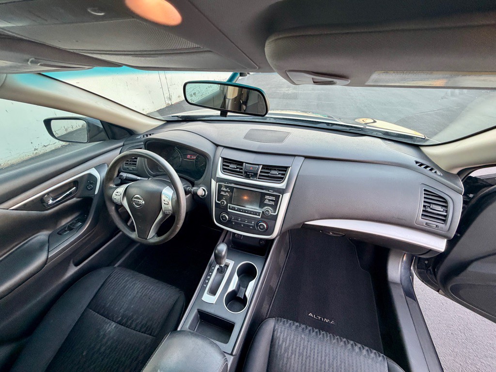 2018 Nissan Altima Image 23