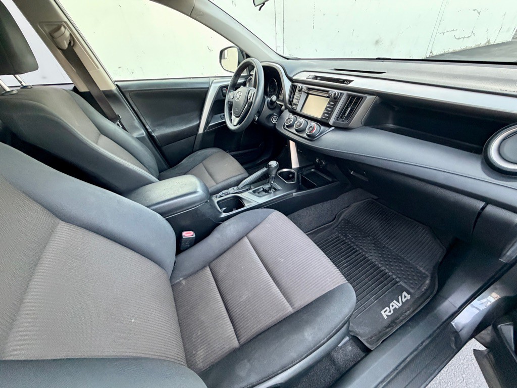 2017 Toyota Rav4 Image 23