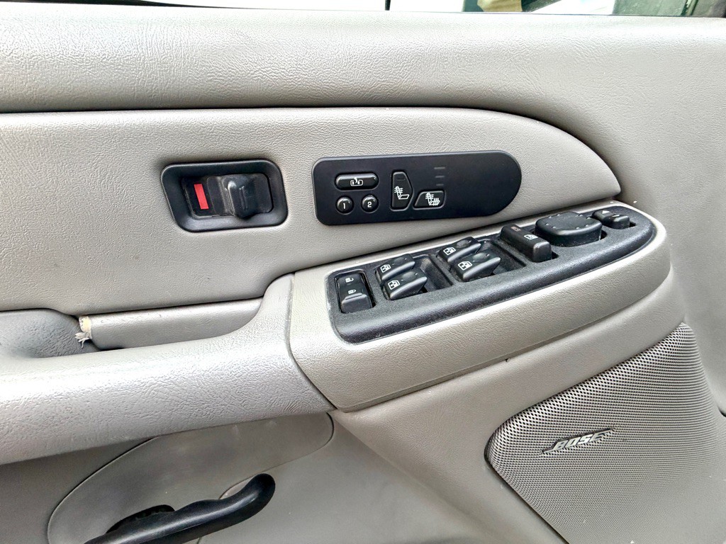 2006 Chevrolet Silverado 1500 Image 12