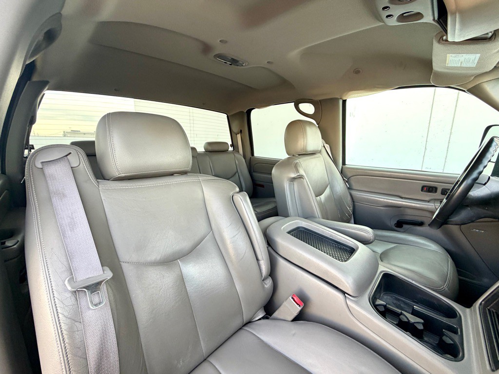 2006 Chevrolet Silverado 1500 Image 18