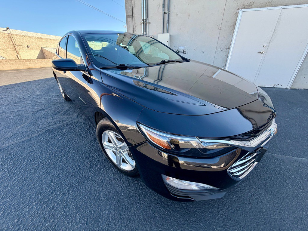 2022 Chevrolet Malibu Image 3