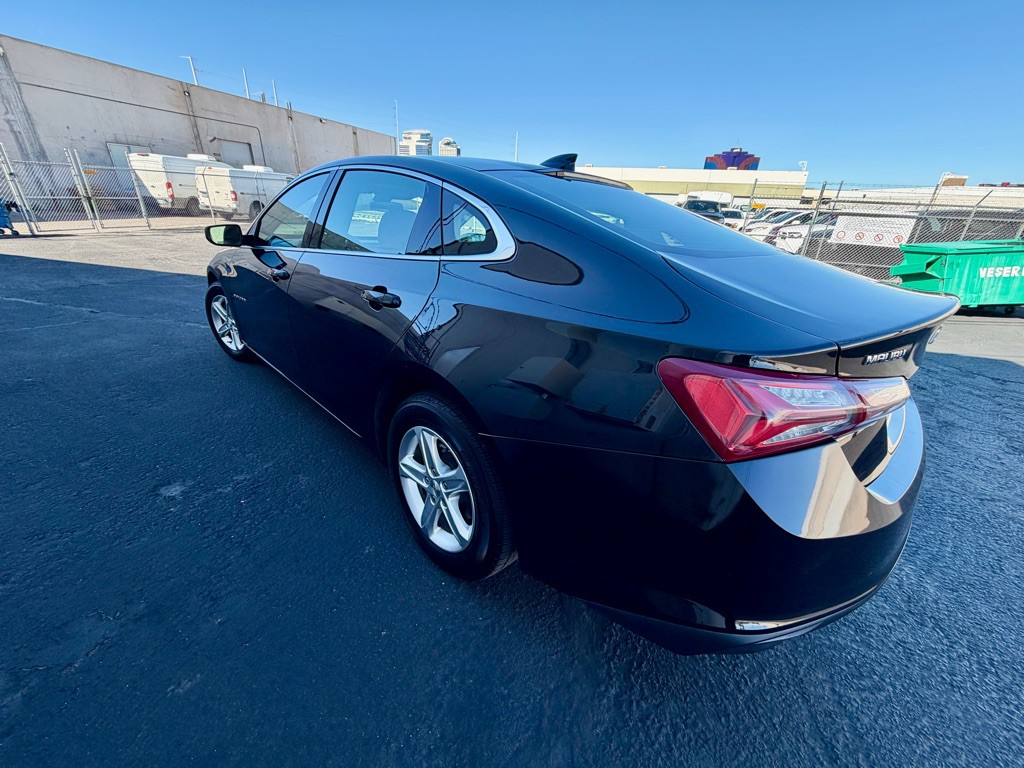 2022 Chevrolet Malibu Image 7