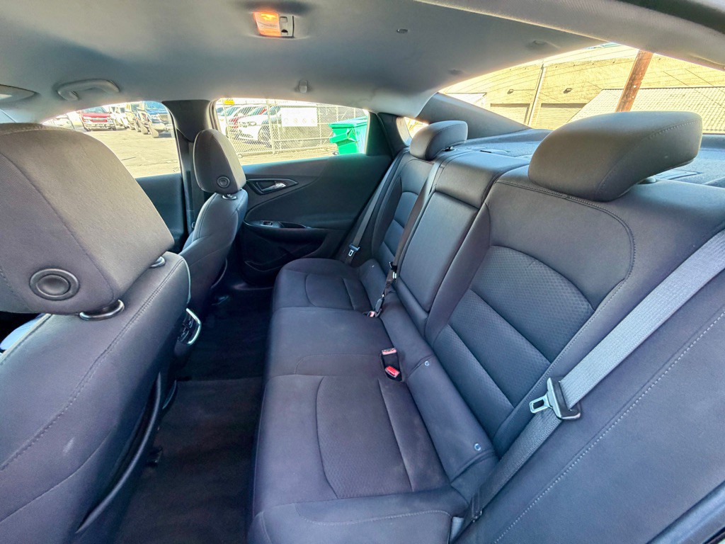 2022 Chevrolet Malibu Image 14