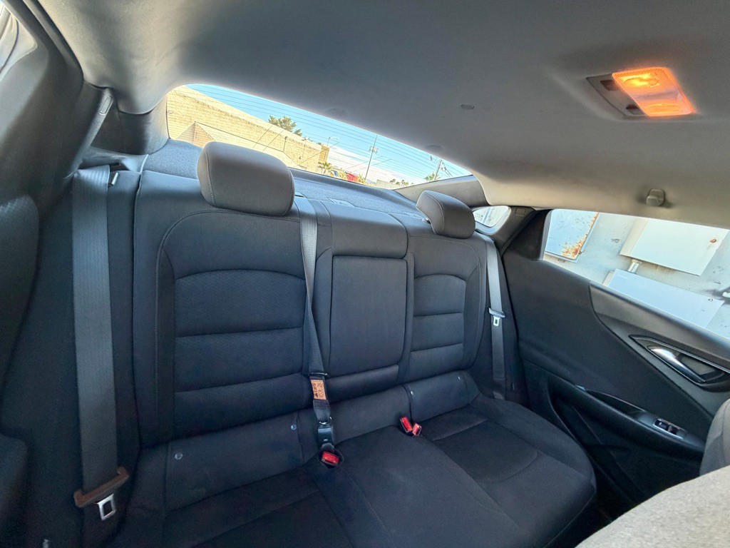 2022 Chevrolet Malibu Image 21