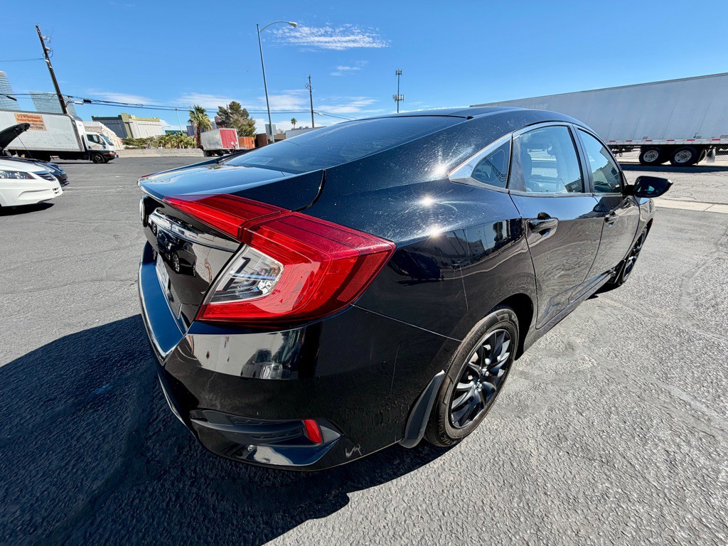 2019 Honda Civic Image 4