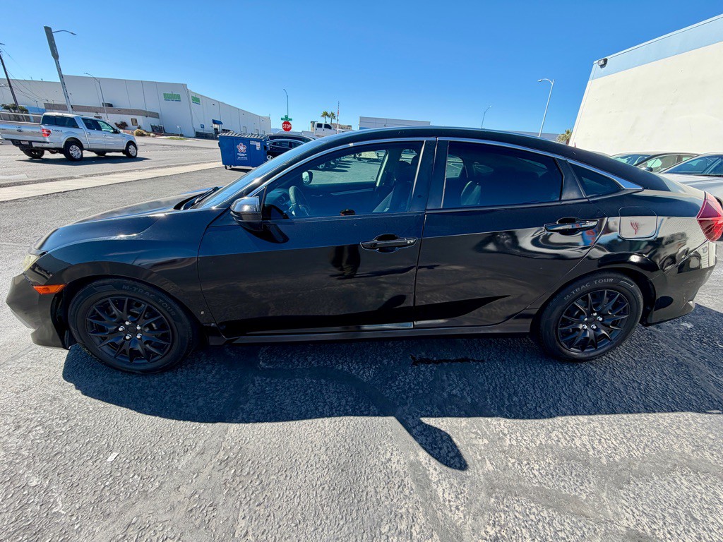 2019 Honda Civic Image 7