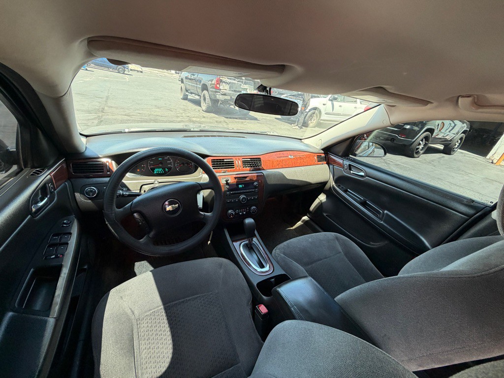 2009 Chevrolet Impala Image 13