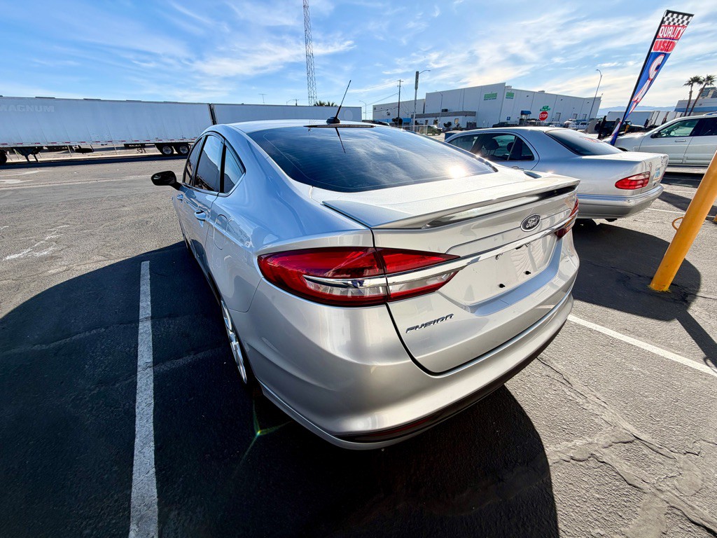 2018 Ford Fusion Image 5
