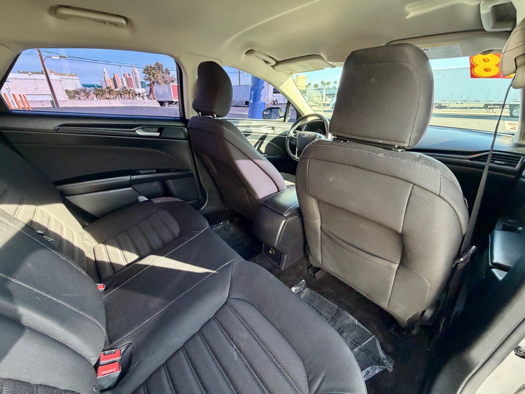 2018 Ford Fusion Image 17