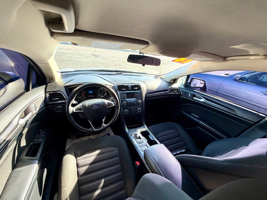 2018 Ford Fusion Image 19