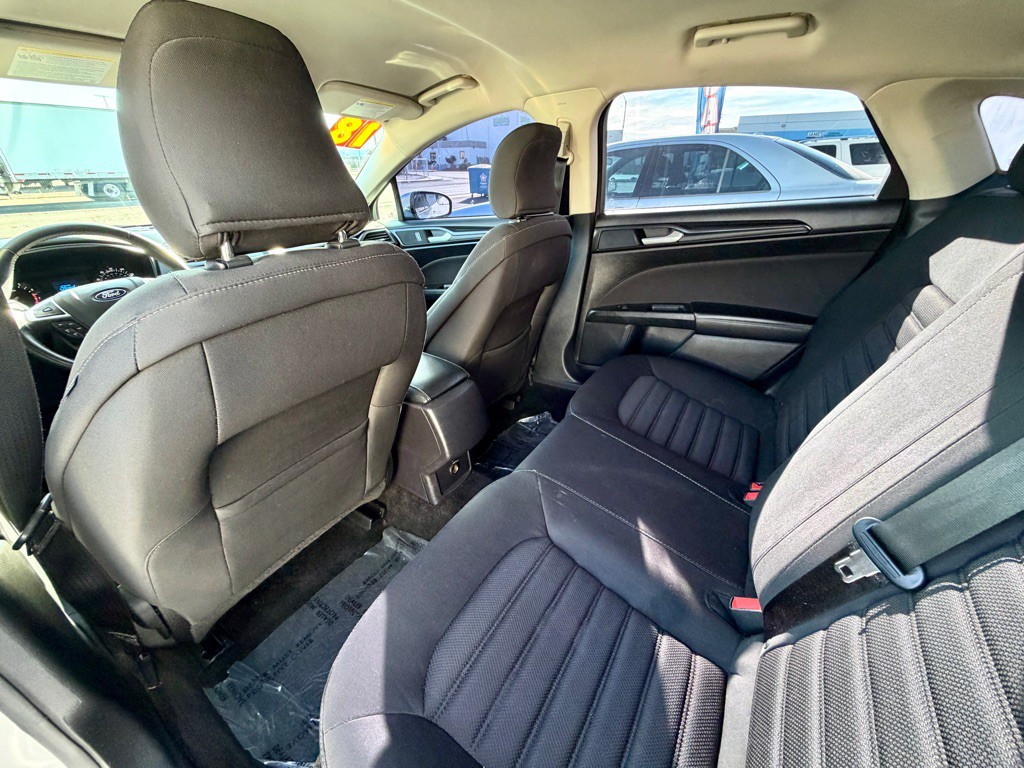 2018 Ford Fusion Image 20