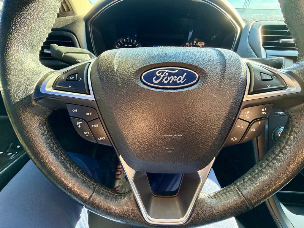 2018 Ford Fusion Image 25