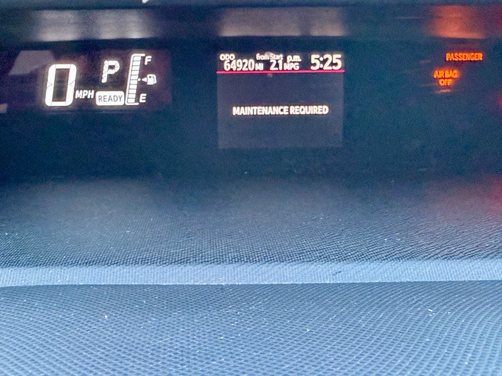 2016 Toyota Prius Image 24
