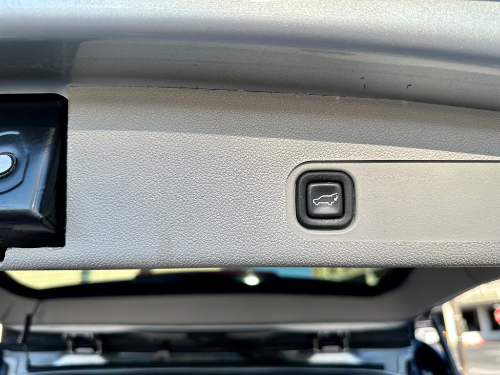 2010 GMC Yukon Image 23