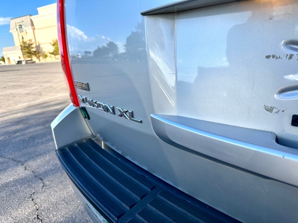 2010 GMC Yukon Image 25