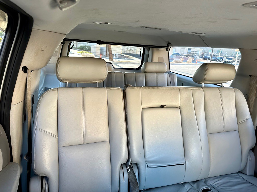 2010 GMC Yukon Image 32