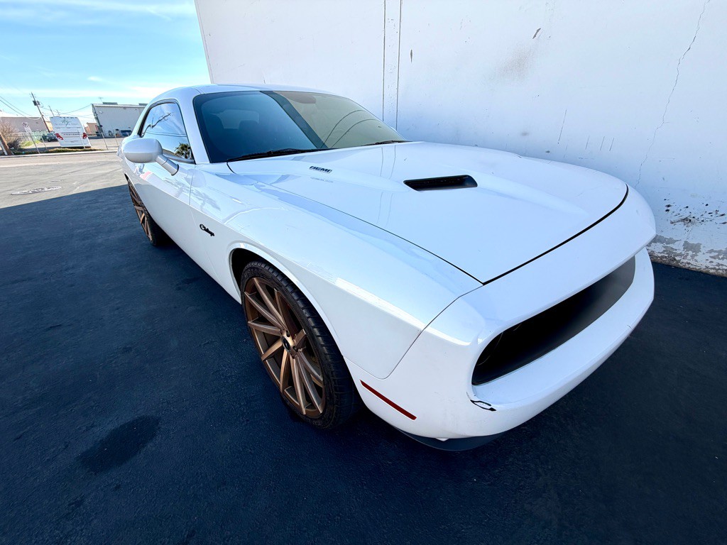 2015 Dodge Challenger Image 3