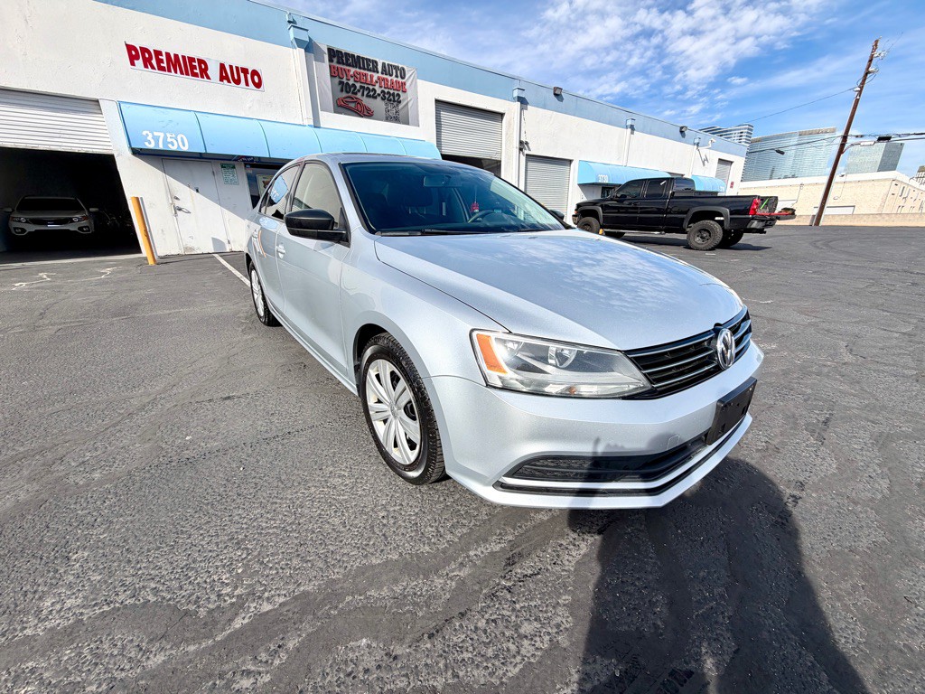 2015 Volkswagen Jetta Image 3