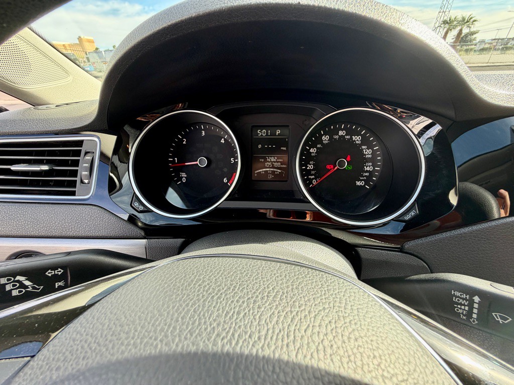 2015 Volkswagen Jetta Image 20