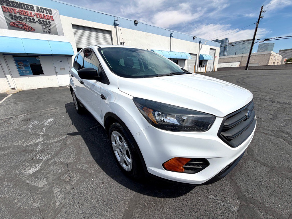 2019 Ford Escape Image 3