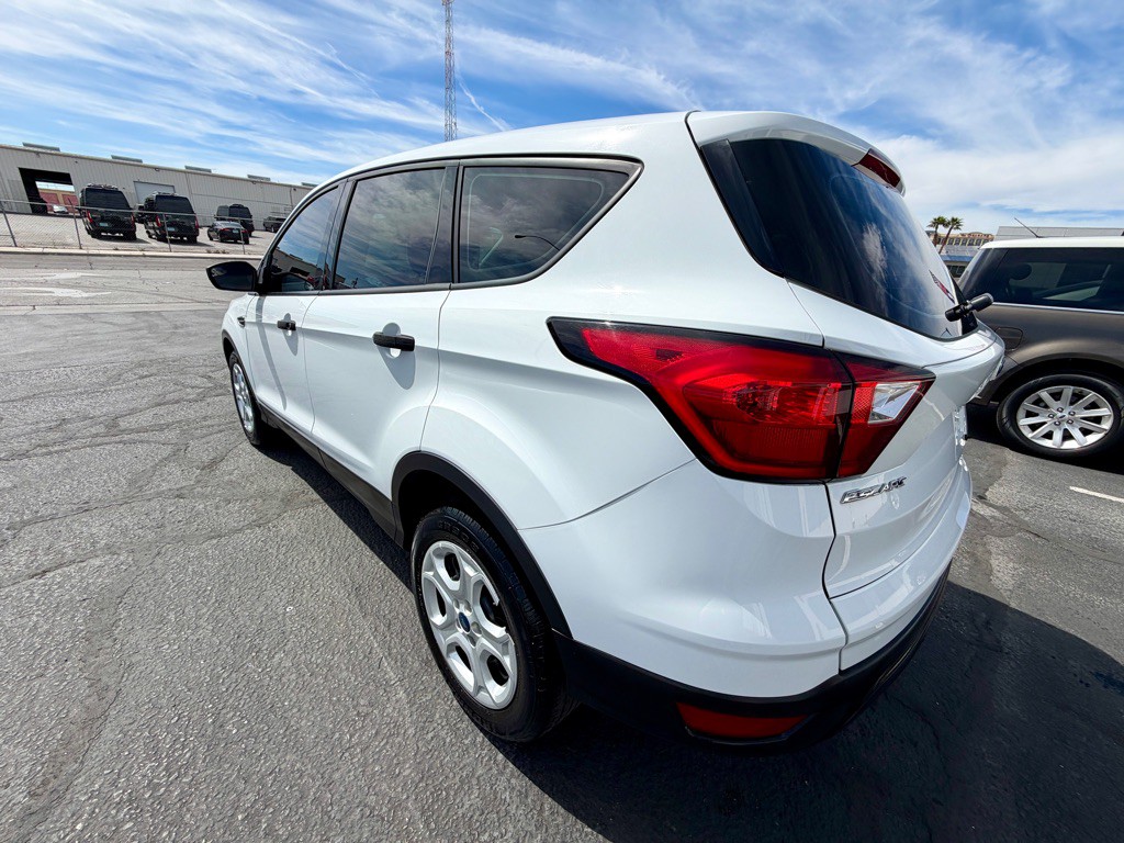 2019 Ford Escape Image 7