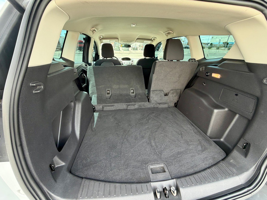 2019 Ford Escape Image 16