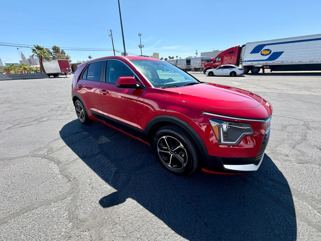 2026 Kia Niro Image 3