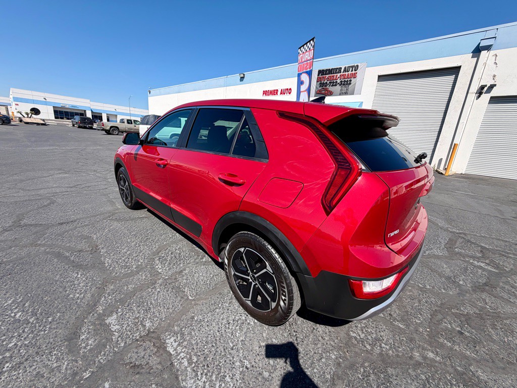 2026 Kia Niro Image 4