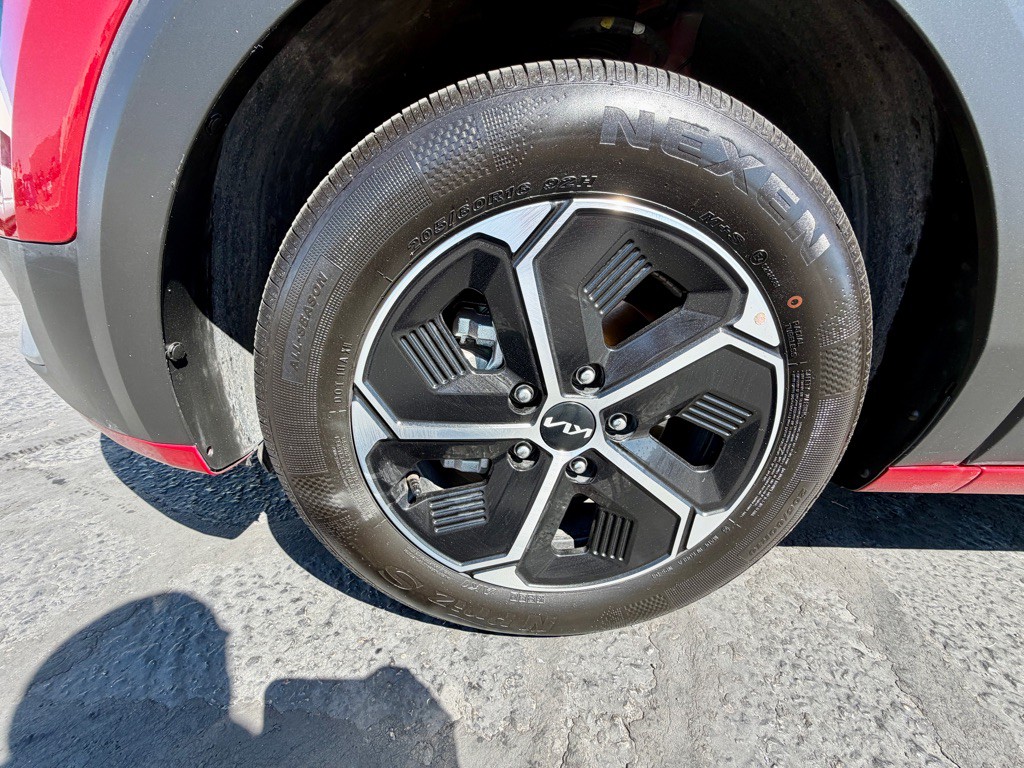 2026 Kia Niro Image 9