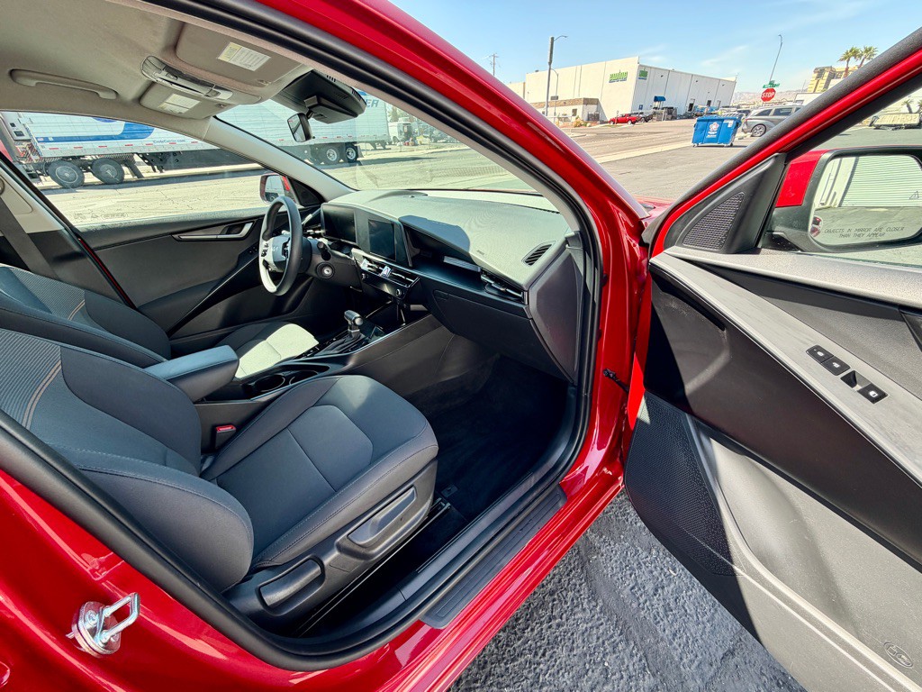 2026 Kia Niro Image 26