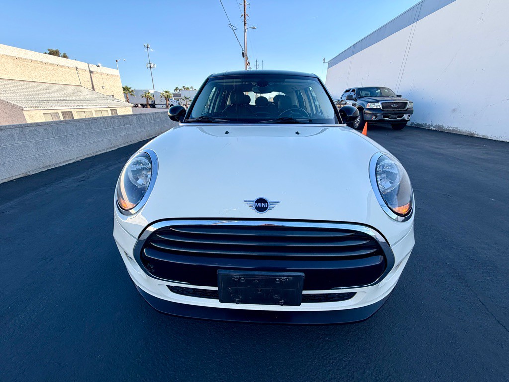 2019 MINI Cooper Image 2