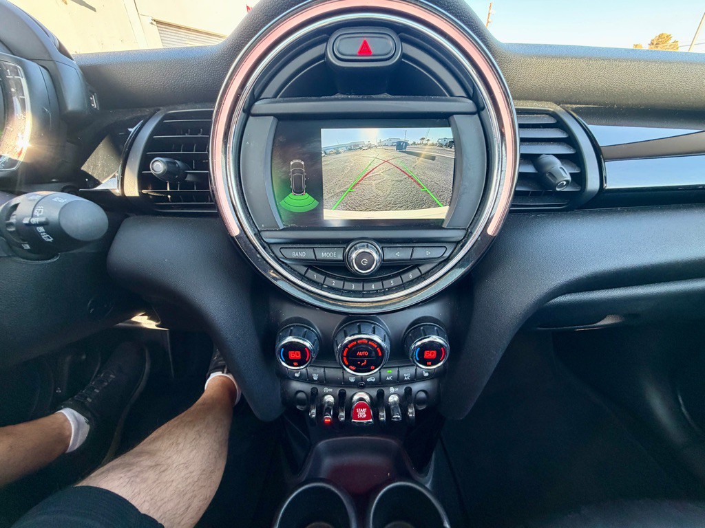 2019 MINI Cooper Image 41