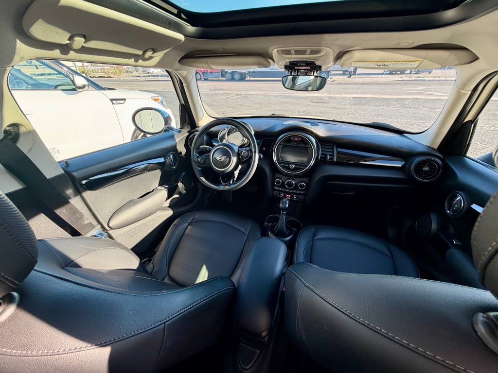 2019 MINI Cooper Image 45