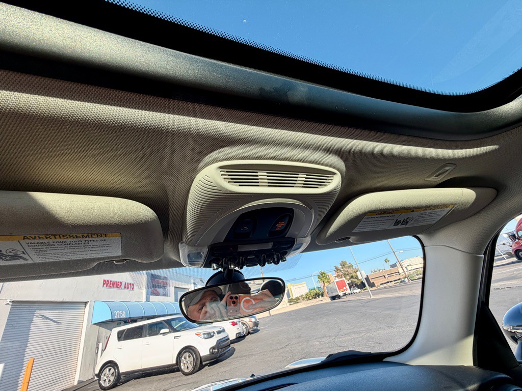 2019 MINI Cooper Image 50