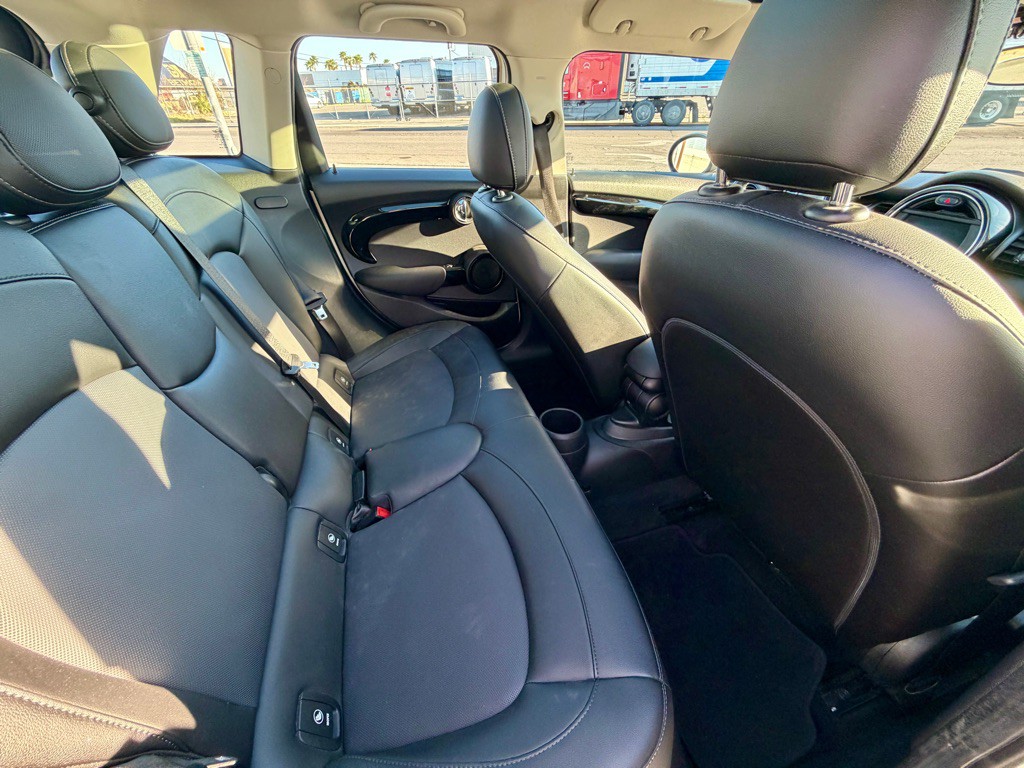 2019 MINI Cooper Image 56