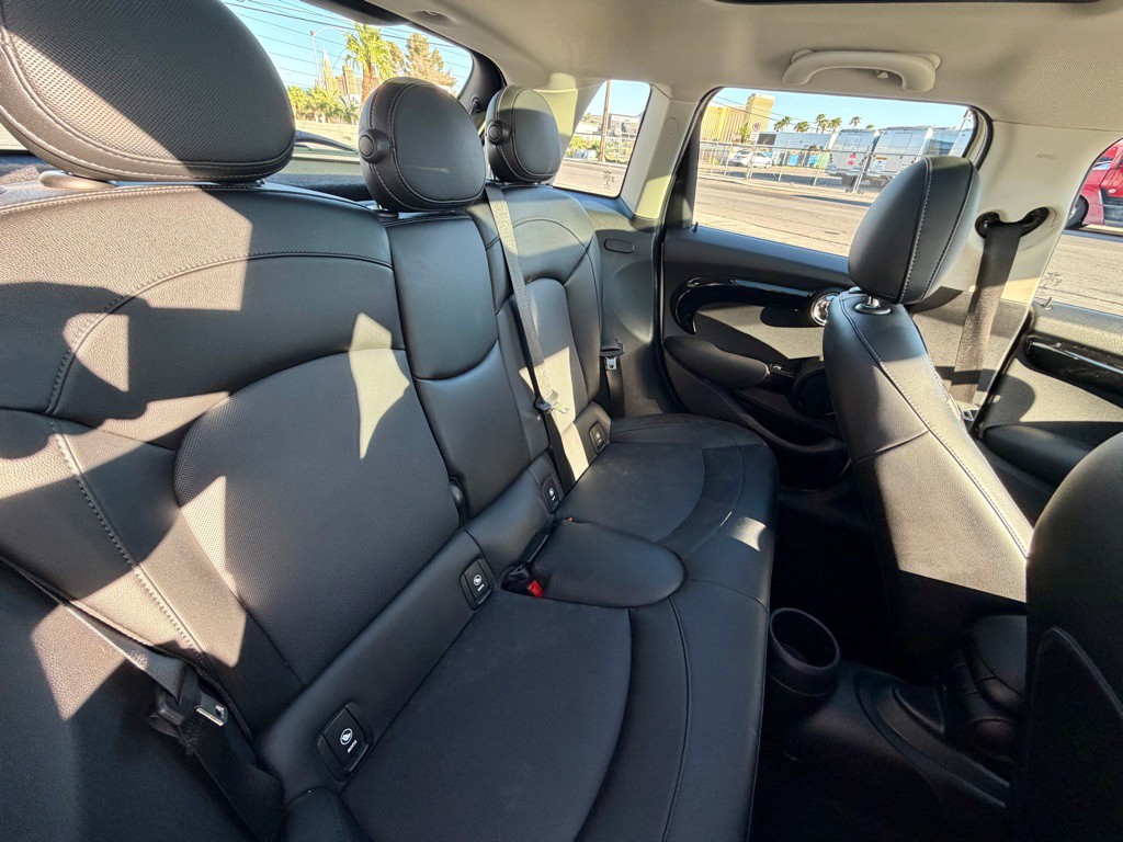 2019 MINI Cooper Image 57