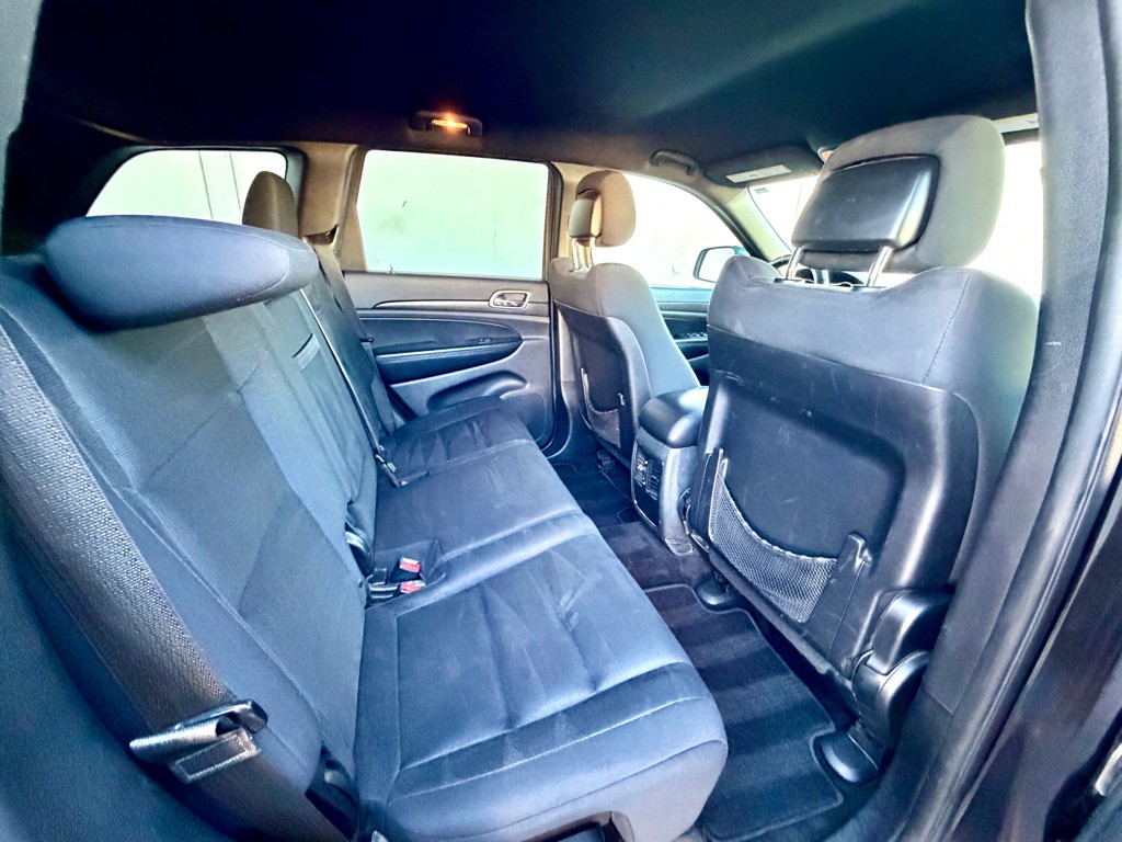 2015 Jeep Grand Cherokee Image 32