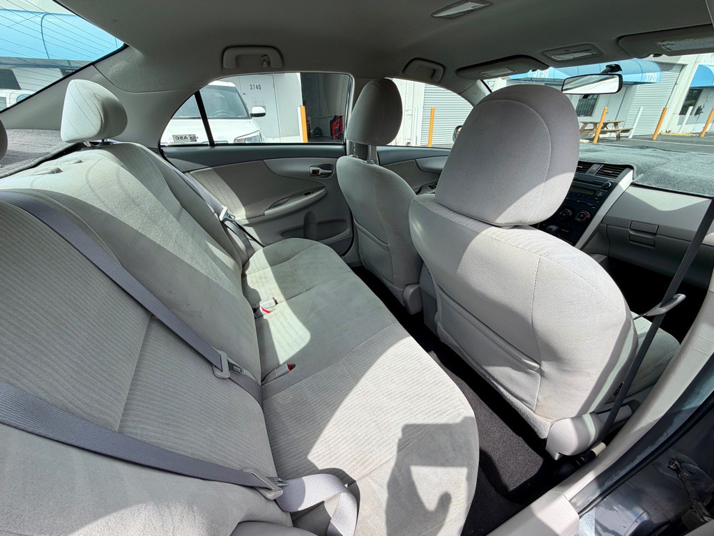 2010 Toyota Corolla Image 17